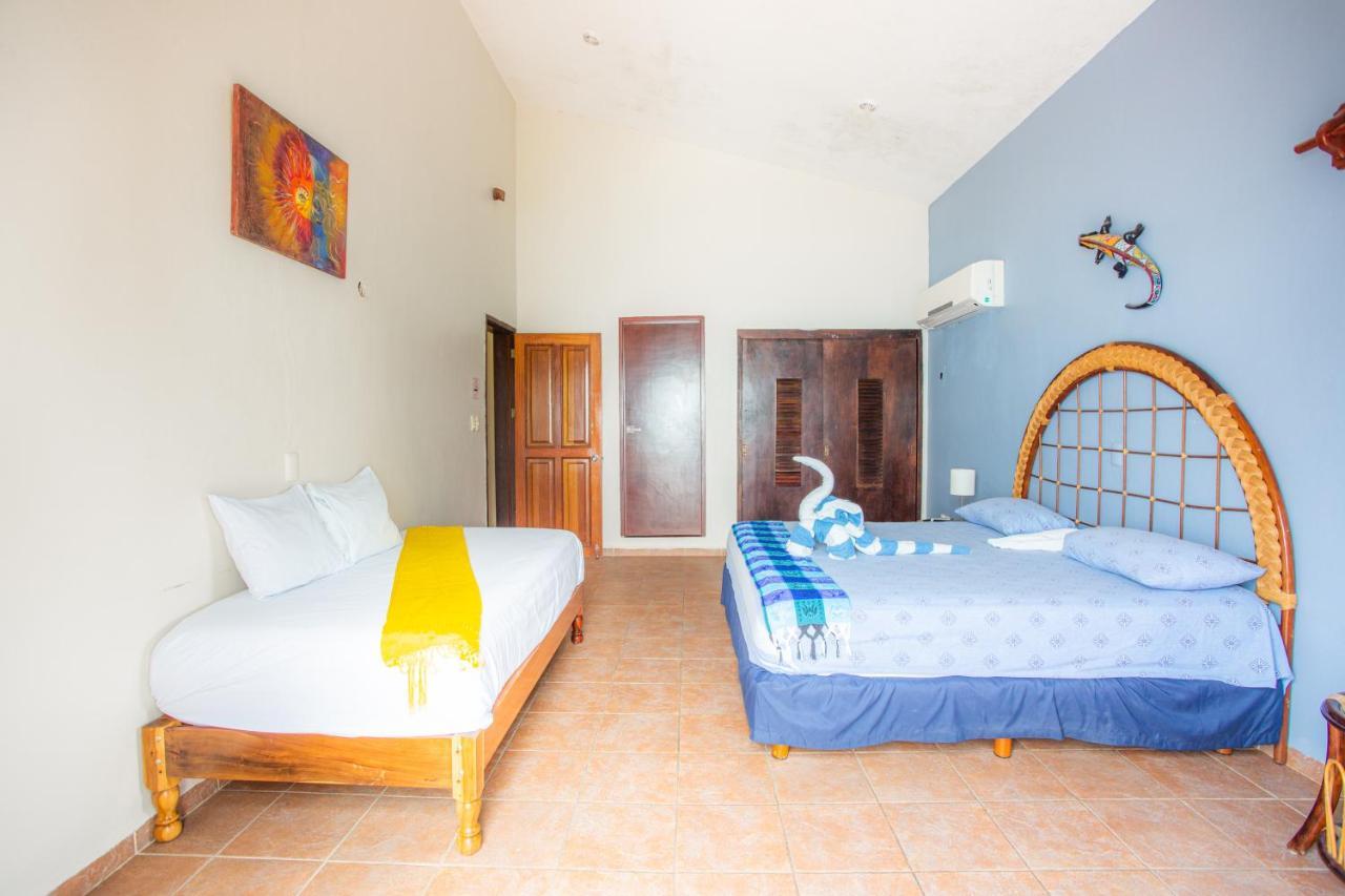 Casa Sol Y Luna Bacalar Bed & Breakfast Dış mekan fotoğraf